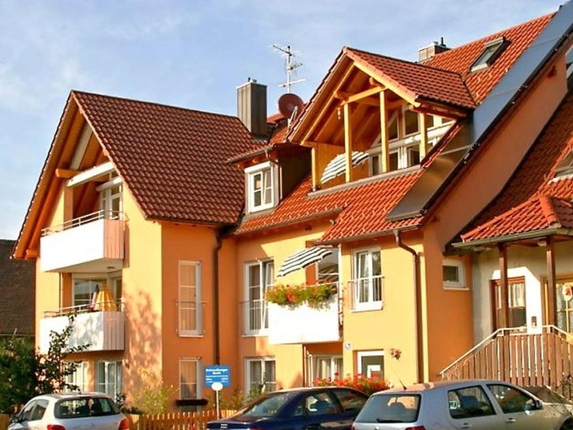 Ferienwohnungen Shamal Линдау Екстериор снимка